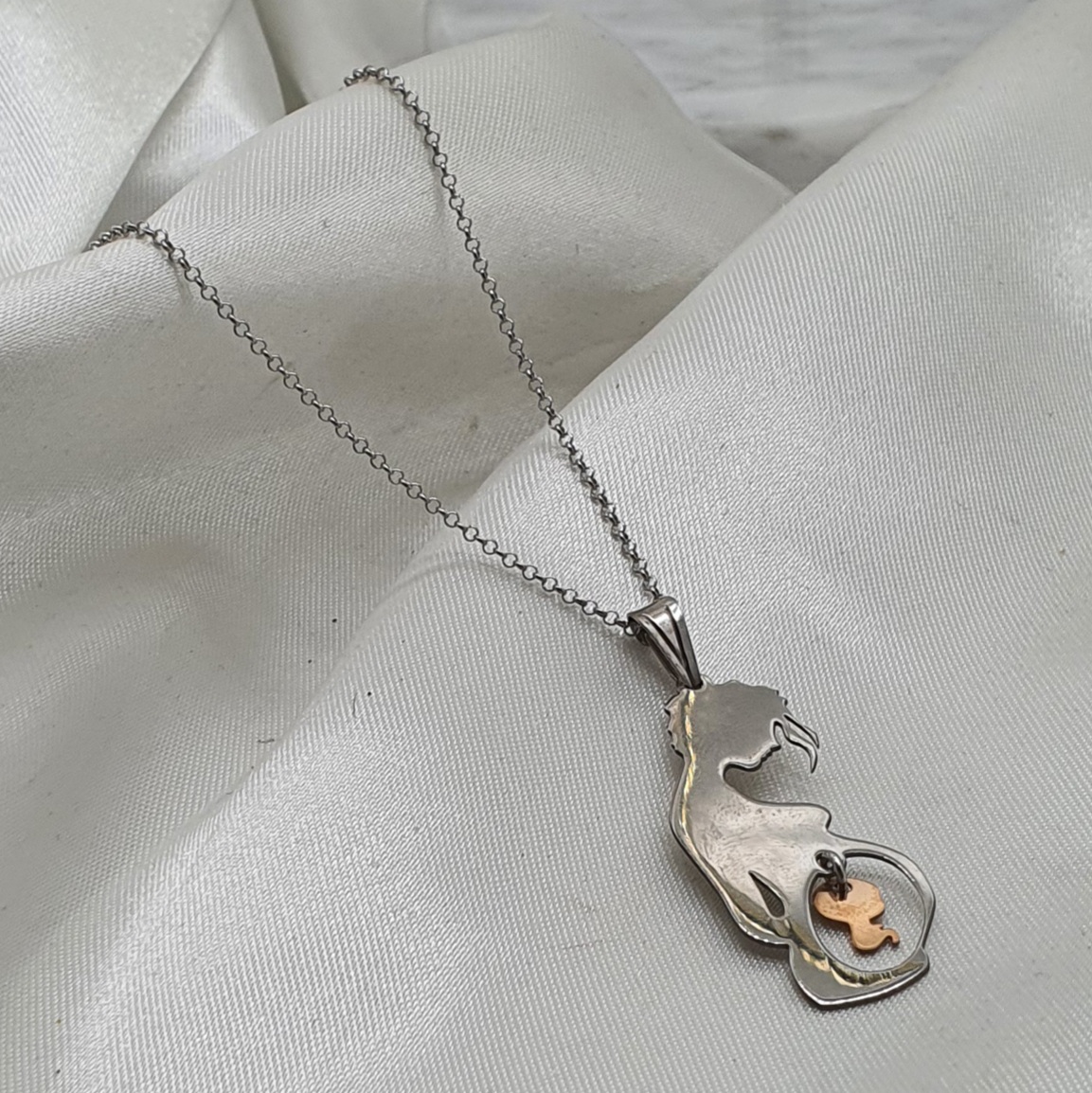collana-per-donna-incinta-212vvt-1.jpg collana per donna incinta - immagine 1